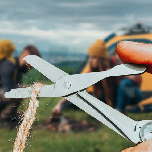 Navaja plegable multifuncional