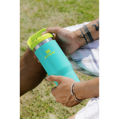 STANLEY Iceflow™ Flip Straw Tumbler | 1 L