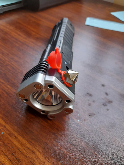 Linterna Indestructible 5 en 1 - ULTRA POTENTE